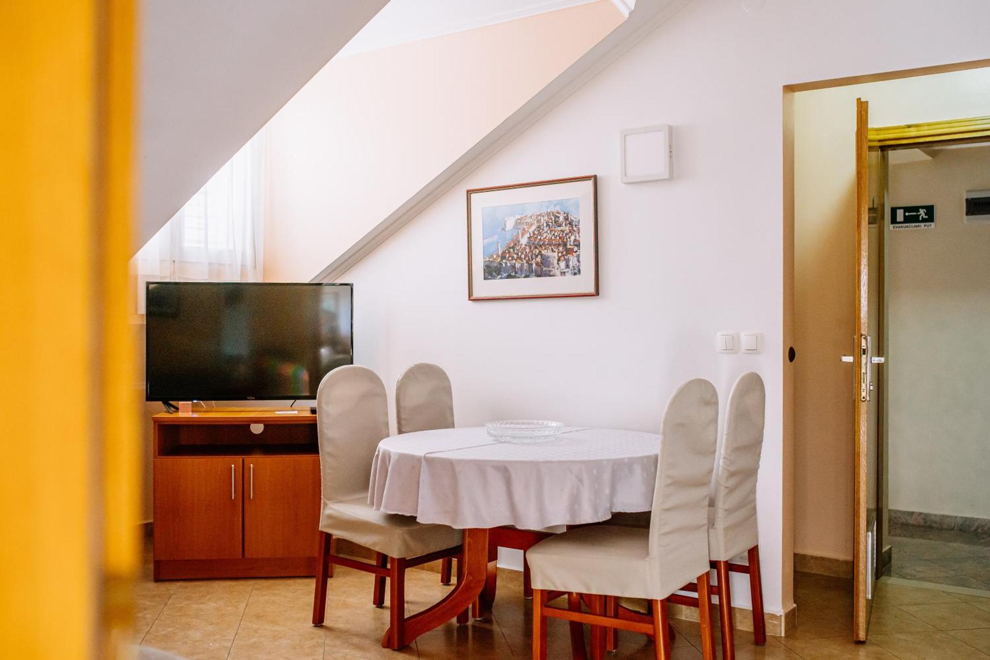 Appartement Curic *